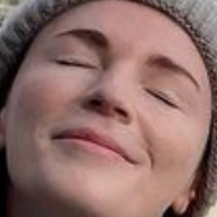 Aisling Bea Alaston