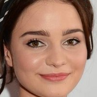 Aisling Franciosi Alaston