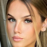 Alex Ann Lavigne-Pelletier Alaston