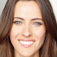 Alexa Bondar Alaston