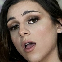 aliviaa Alaston