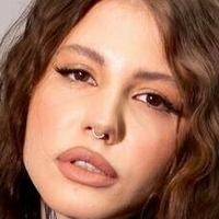 alycia_kiss Alaston