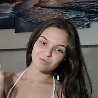 ana.petite Alaston