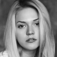 Anastasiya Timushkova Alaston