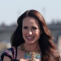 Andie MacDowell Alaston