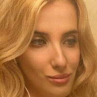 anniechloesworld Alaston