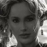 Anya Nicolodi Alaston