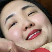 Aroomi Kim Alaston