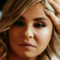 ashley.marine Alaston