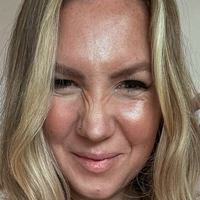 beingamy Alaston