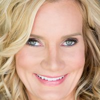 Beth Littleford Alaston