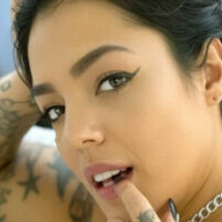 Bre Lovely Alaston