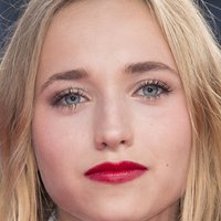 Chloe Jouannet Alaston