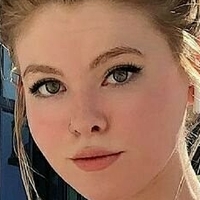Chloe Mettenbrink Alaston