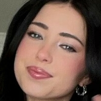 chloerosenbaum Alaston
