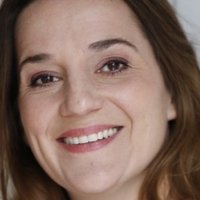 Claire Beauge Alaston