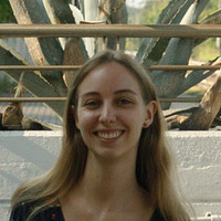 Claudia Veneza Alaston