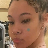 diamond.desirae Alaston