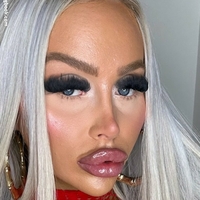 Dolly Bitch Alaston