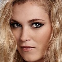 Eliza Taylor-Cotter Alaston