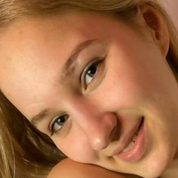 Elizabeth Yummy Alaston