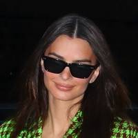 Emily Ratajkowski Alaston
