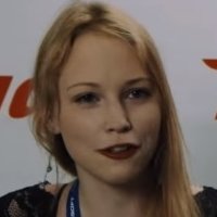 Enni Ojutkangas Alaston