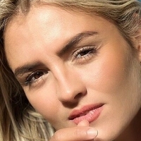 Estrela Blanco Alaston