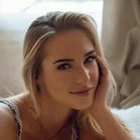Eva Mikulski Alaston