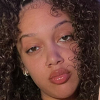 feetbyniahh Alaston