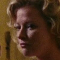 Gretchen Mol Alaston