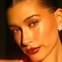 Hailey Baldwin Bieber Alaston