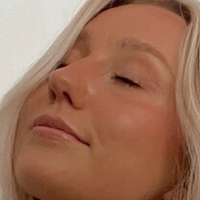 Holly Lomas Hollylomas Alaston