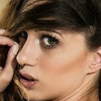 hollygraphixxx Alaston