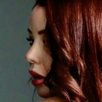 Isis Ruiva Alaston