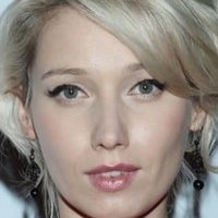 Joanna Pierzak Alaston
