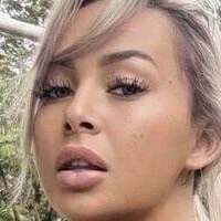 Kiheihunneh Hawaii Chick Alaston