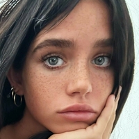 kinlllley Alaston