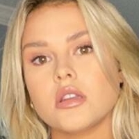 Kinsey Wolanski Alaston