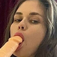 Kira Cherrys Alaston
