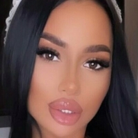 Kristina Kliuchnyk Alaston