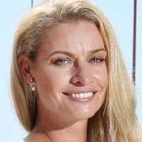Kristy Hinze Alaston