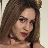 lady_emily_red Alaston