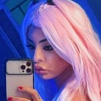 Larissa Máximo Alaston