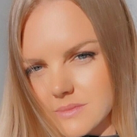 laureraccuzo_ Alaston