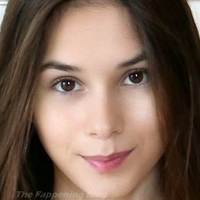 Leona Mia Alaston