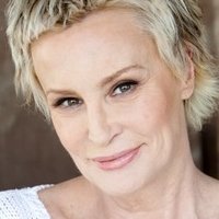 Lisa Hart Carroll Alaston