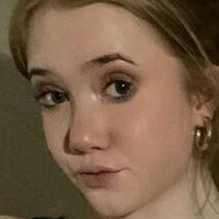 Makenna Kelly / Lifewithmak Alaston