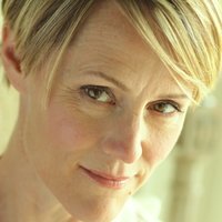 Mary Stuart Masterson Alaston