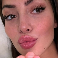 MiaMelanie Alaston